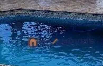 Imagem: A casa em condomínio possui 3 Dormitórios, 2 Banheiros, 5