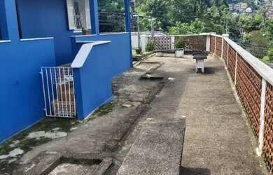 Imagem: A casa à venda possui 3 Dormitórios, 3 Banheiros, 3 Vagas