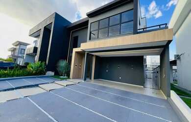 Imagem 3: Duplex de Alto Padrão Semi-Mobiliada, 100 Climatizada e Piscina Exclusiva