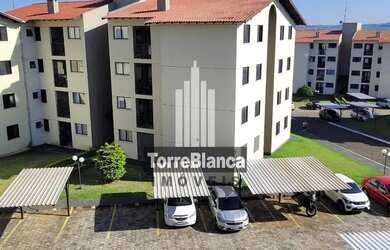 Imagem: O apartamento possui 3 Dormitórios, 1 Banheiro, 1 Vaga na garagem