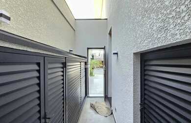 Imagem 15: MAGNÍFICA CASA MODERNA E BEM ESTRUTURADA