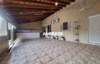 Imagem 13: Casa de esquina com 3 quartos à venda, 251m² por R$ 250.000 - Vila São João do Ipiranga