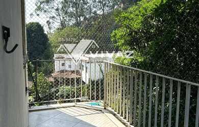 Imagem: O apartamento possui 3 Dormitórios, 1 Banheiro, 1 Vaga na garagem