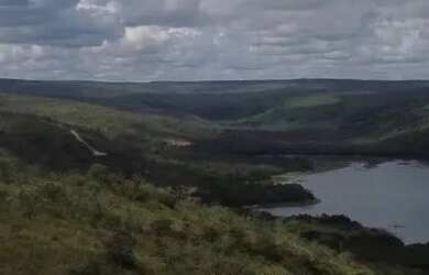 Imagem 2: Imóvel para venda possui 30000 metros quadrados em Zona Rural - Três...