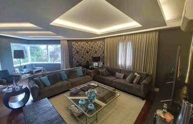 Imagem: O apartamento possui 4 Dormitórios, 5 Banheiros, 4 Vagas na