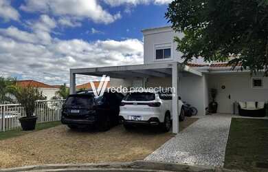 Imagem: A casa em condomínio possui 3 Dormitórios, 5 Banheiros, 4