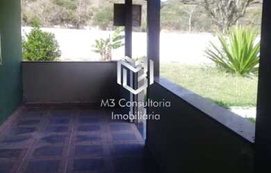 Imagem: A casa possui 2 Dormitórios, 1 Banheiro, 4 Vagas na garagem