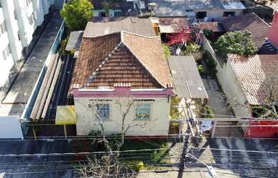 Imagem: O terreno possui 419m² de Área e está localizado em Cristo