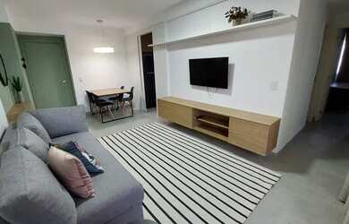 Imagem: O apartamento possui 2 Dormitórios, 2 Banheiros, 1 Vaga na