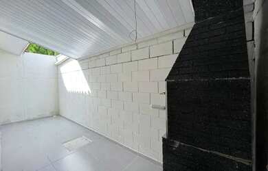 Imagem 7: Somente até amanhã. Churrasqueira, Área de serviço, 45m² de Áreae2...