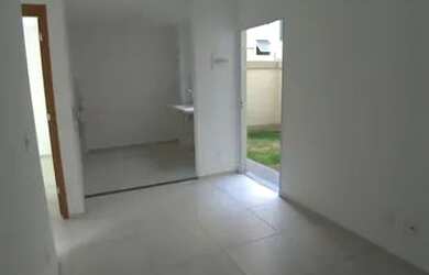 Imagem: O apartamento possui 2 Dormitórios, 1 Banheiro e 1 Vaga na