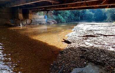 Imagem: A fazenda possui 20.000m² de Área e está localizado em Santa