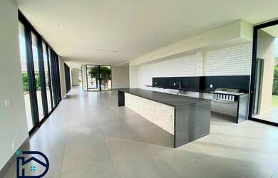 Imagem 9: Casa em Condomínio Residencial Mansões do Lago