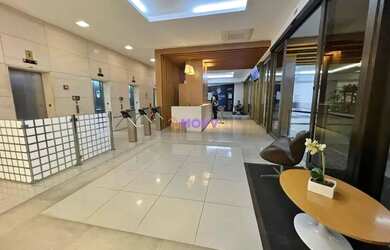 Imagem: O depósito possui 1 Vaga na garagem, 33m² de Área e está