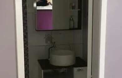 Imagem: O apartamento possui 3 Dormitórios, 1 Banheiro, 1 Vaga na garagem