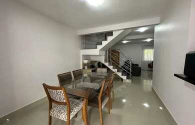 Imagem: A casa em condomínio possui 3 Dormitórios, 3 Banheiros, 2