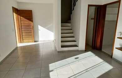 Imagem 3: Linda Casa no Bairro nobre de Pinheiros em Atibaia - 3 dorm./ 2 vagas