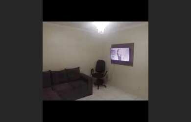 Imagem: A casa possui 2 Dormitórios, 1 Banheiro e está localizado