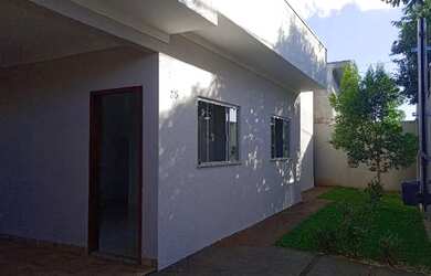 Imagem 1: Casa em Colorado aluguel. 98m² de Área, 2 Vagas na garageme2 Dormitórios