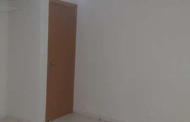 Imagem 3: Alugo casa no condomínio Golden Green, Bairro Das Graças, Belford Roxo