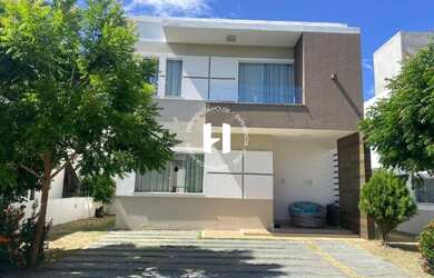 Imagem: A casa em condomínio possui 3 Dormitórios, 2 Banheiros, 2