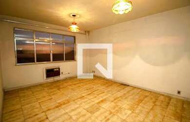 Imagem: A casa possui 1 Dormitório, 1 Banheiro, 120m² de Área e