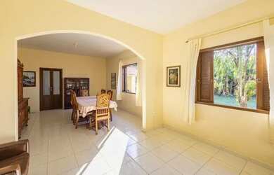 Imagem 8: Casa à Venda no Centro de Capivari de Baixo/SC