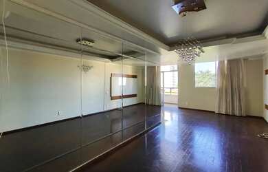 Imagem: O apartamento possui 3 Dormitórios, 3 Banheiros, 2 Vagas na