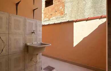 Imagem 14: Casa Duplex Independente em Nilópolis