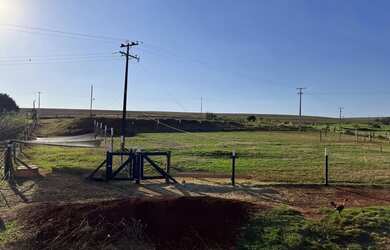 Imagem: A chácara possui 21340m² de Área e está localizado em Centro