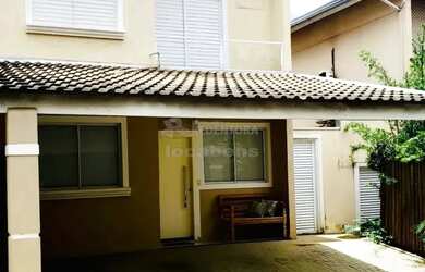 Imagem: A casa em condomínio possui 2 Dormitórios, 2 Banheiros, 2