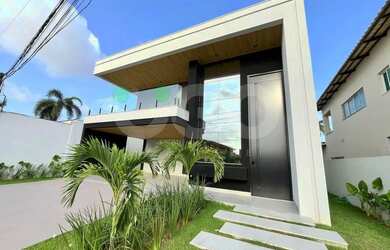 Imagem: A casa em condomínio possui 4 Dormitórios, 3 Banheiros, 3