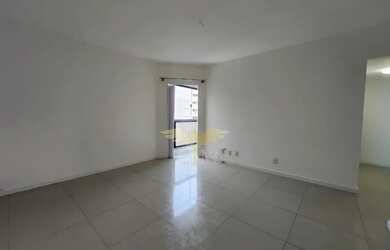 Imagem: O apartamento possui 2 Dormitórios, 2 Banheiros, 2 Vagas na