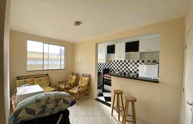 Imagem: O apartamento possui 2 Dormitórios, 1 Banheiro, 1 Vaga na garagem