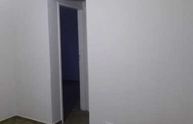 Imagem: O apartamento possui 1 Dormitório, 1 Banheiro, 50m² de Área