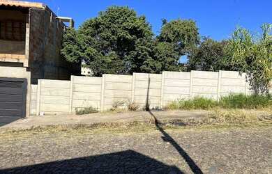 Imagem: O terreno possui 360m² de Área e está localizado em Conselheiro