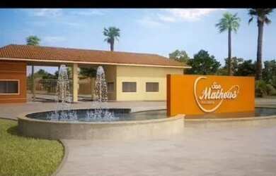 Imagem: A casa em condomínio possui 3 Dormitórios, 1 Banheiro, 2 Vagas