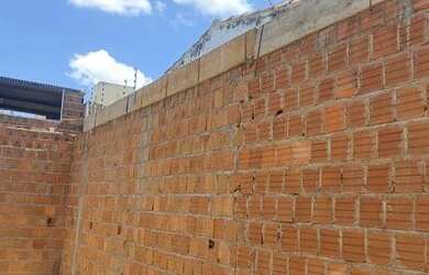 Imagem 5: Casa na Nova Caruaru. 1 Banheiroe2 Dormitórios