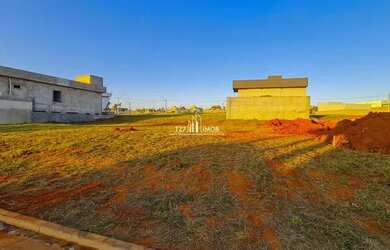 Imagem: O terreno possui 267m² de Área, Imóvel novo e está localizado