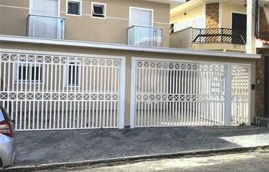 Imagem 2: Casas em condomínio fechado