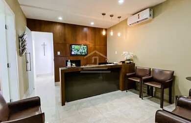 Imagem: O depósito possui 1 Vaga na garagem, 68m² de Área e está