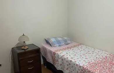 Imagem: O quarto e está localizado em Centro, Londrina para alugar