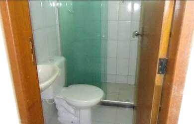 Imagem: O quarto está localizado em Rio Das Ostras, RJ para alugar