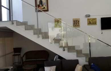 Imagem: A casa em condomínio possui 4 Dormitórios, 5 Banheiros, 2