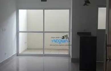 Imagem: A casa em condomínio possui 2 Dormitórios, 2 Banheiros, 1