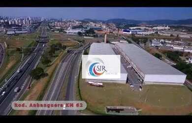 Imagem: O depósito possui 4 Vagas na garagem e 1154m² de Área e está