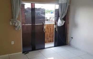 Imagem: A casa possui 1 Dormitório, 1 Banheiro e está localizado