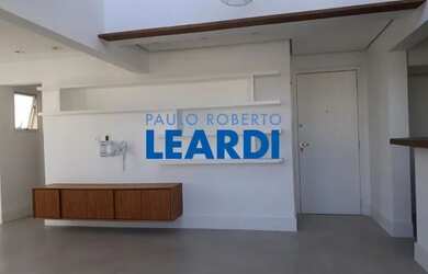 Imagem: O apartamento na cobertura possui 2 Dormitórios, 2 Banheiros