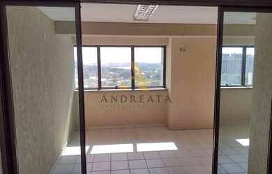 Imagem: O depósito possui 2 Vagas na garagem e 149m² de Área e está