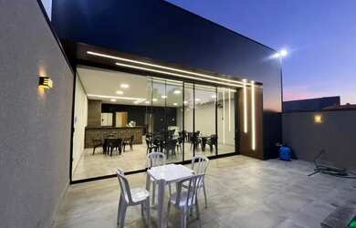 Imagem 11: Àrea de lazer a Venda no bairro Jardim Oriental, Maringá / PR